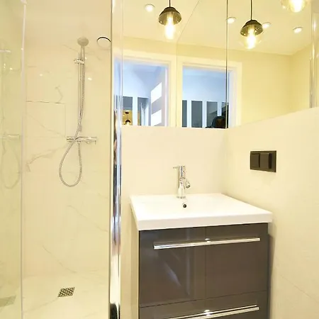 Апартаменты Avis - Skwer Kosciuszki 2 *