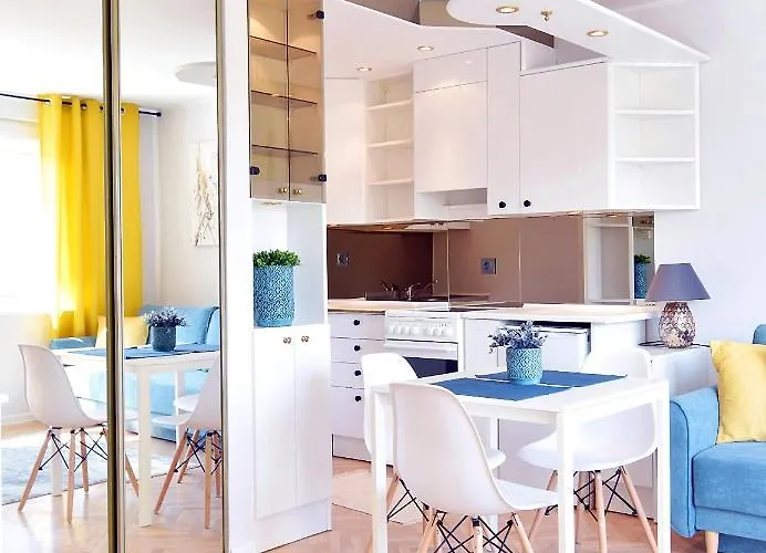 Апартаменты Avis - Skwer Kosciuszki 2 *